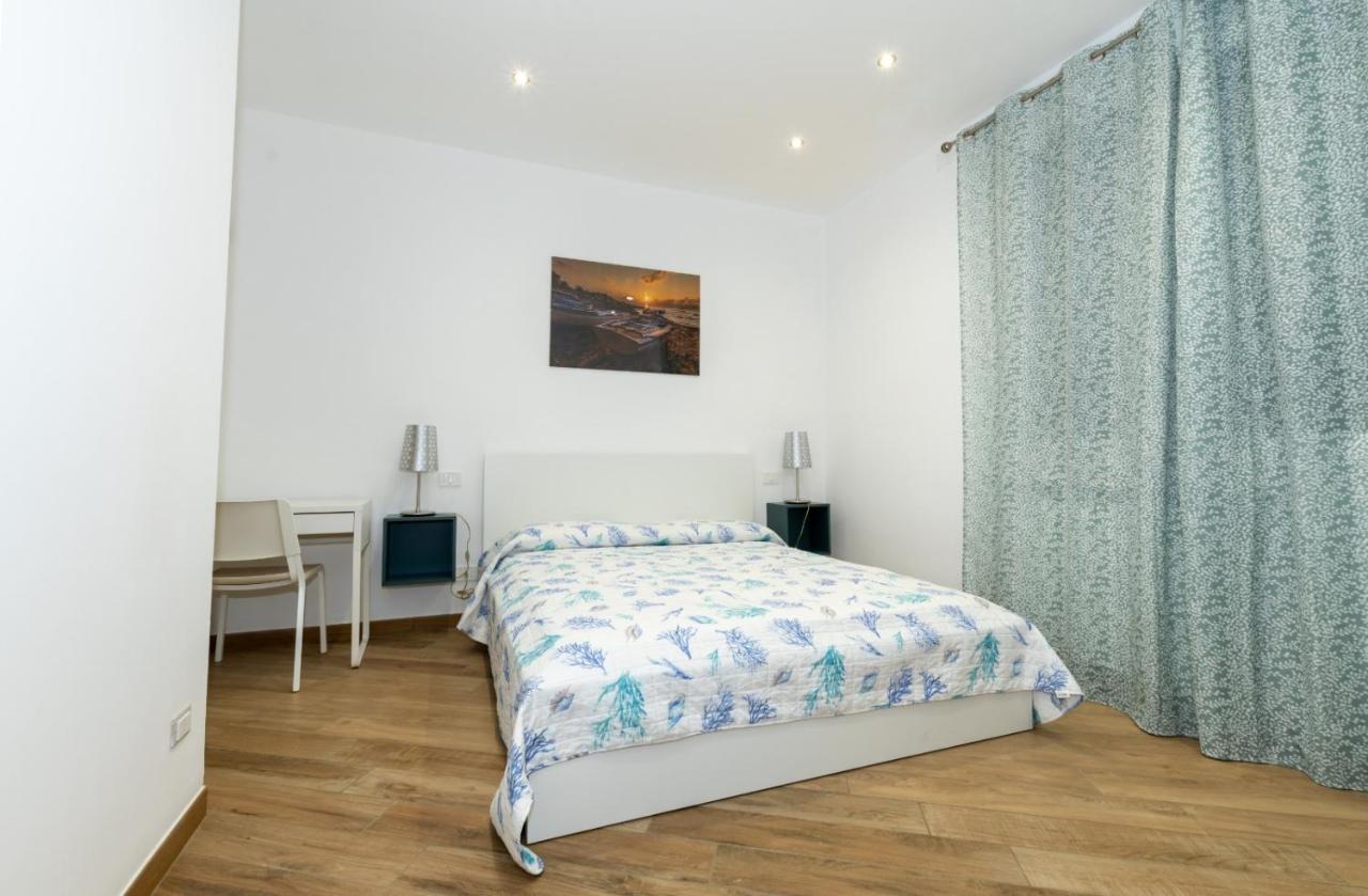 Casa Vacanze Da Maurizio 산타플라비아 외부 사진