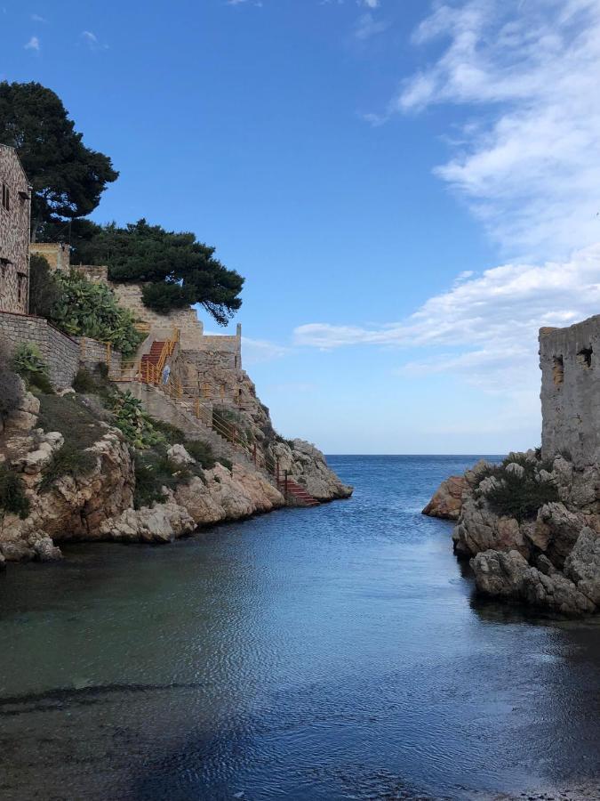Casa Vacanze Da Maurizio 산타플라비아 외부 사진