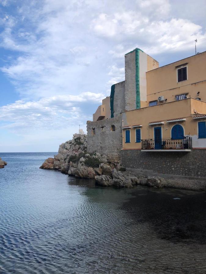 Casa Vacanze Da Maurizio 산타플라비아 외부 사진